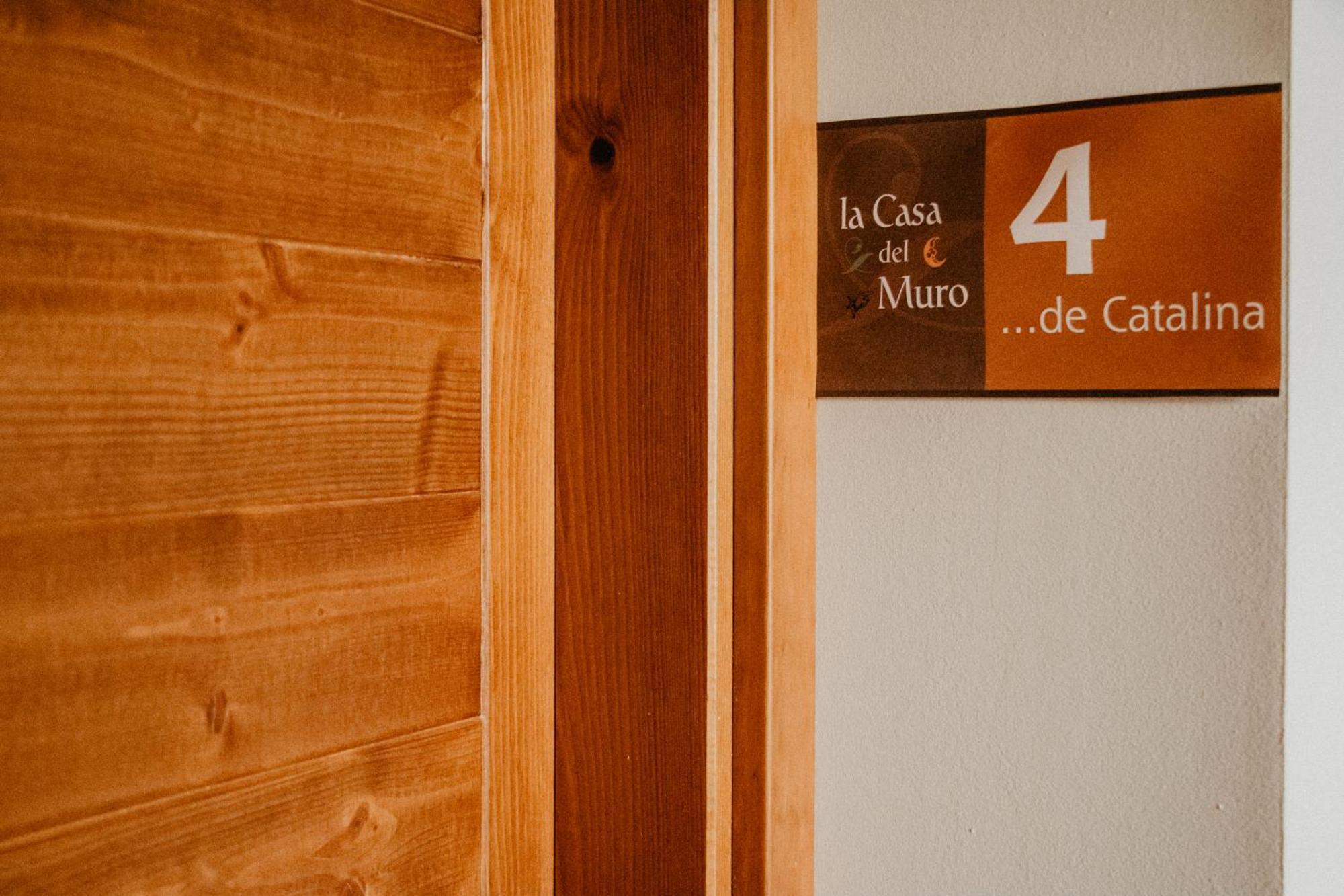 Sos del Rey Católico La Casa Del Muro חדר תמונה