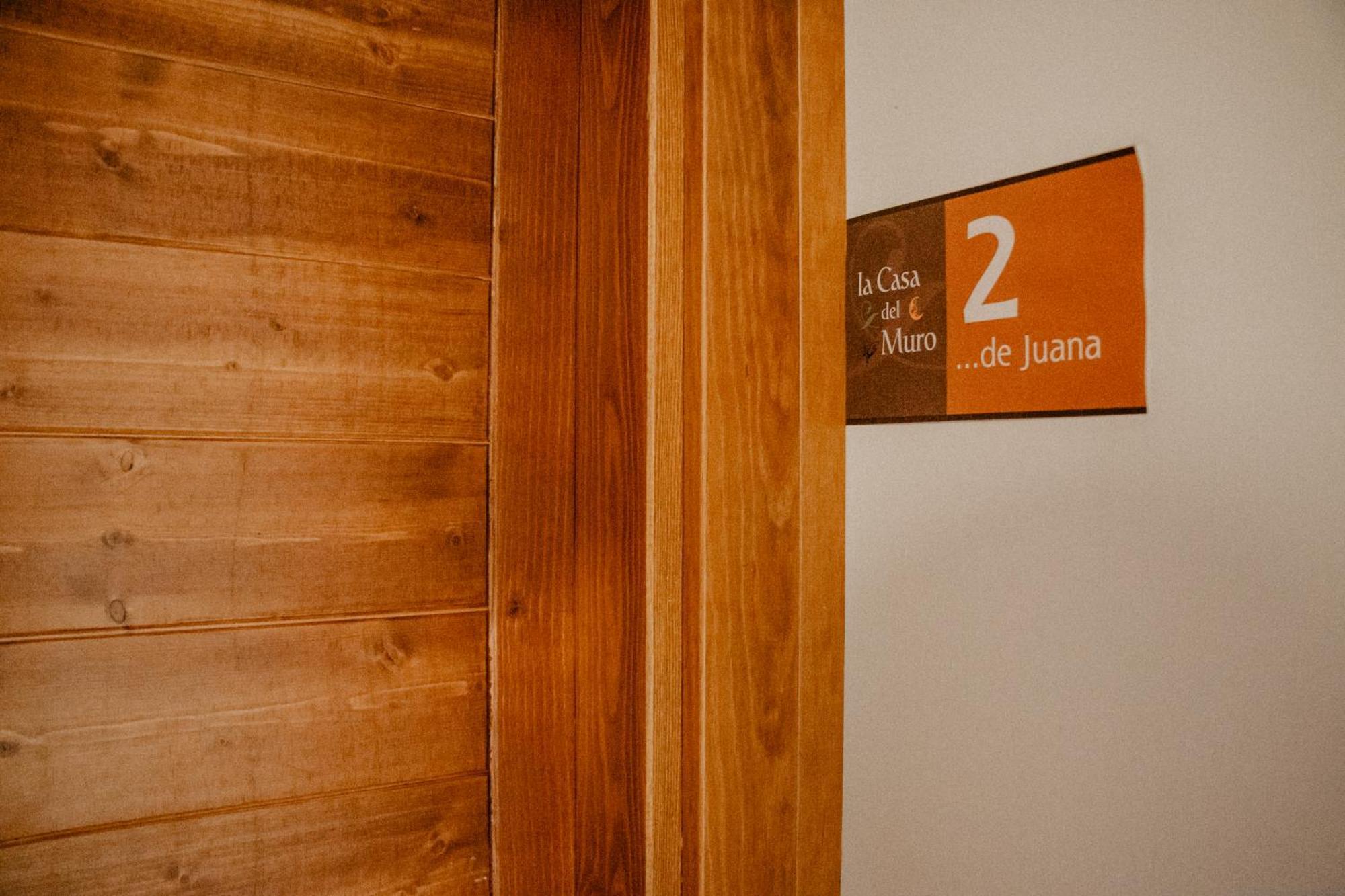 Sos del Rey Católico La Casa Del Muro חדר תמונה